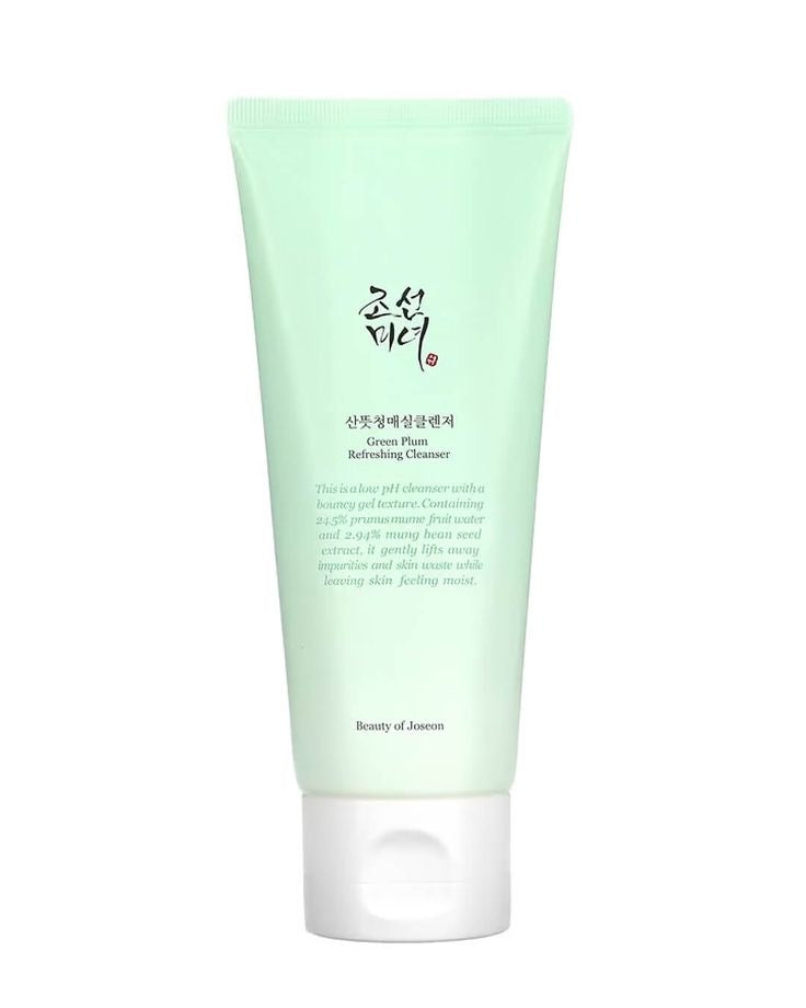 Green plum refreshing cleanser